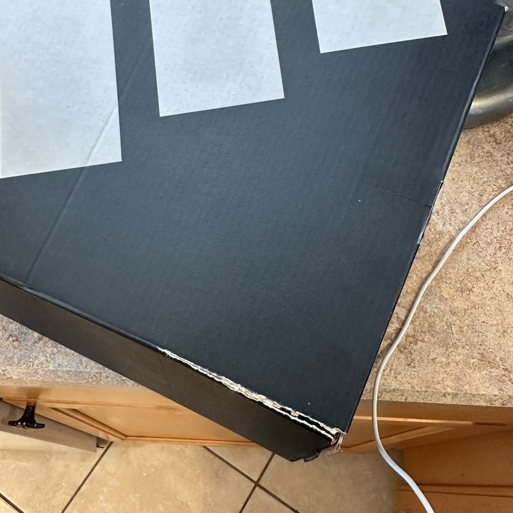 Adidas Adizero Adios Pro 4 (Mens - 8.5) NWT - Picture 3 of 3